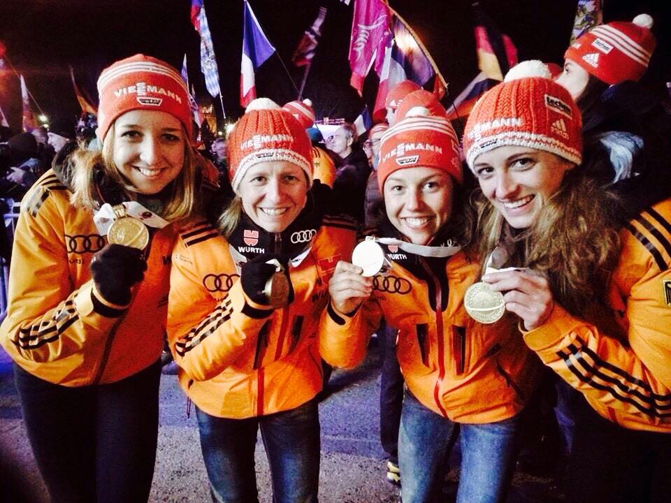 Erfolge: Weltmeisterschaft Kontiolahti - Goldmedaille Damen-Staffel